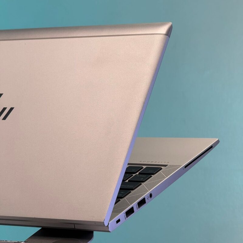 HP ELITEBOOK 830 g8 – Image 10