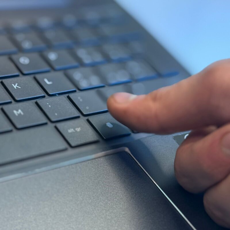 HP ELITE DRAGONFLY 13 G3 – Image 9