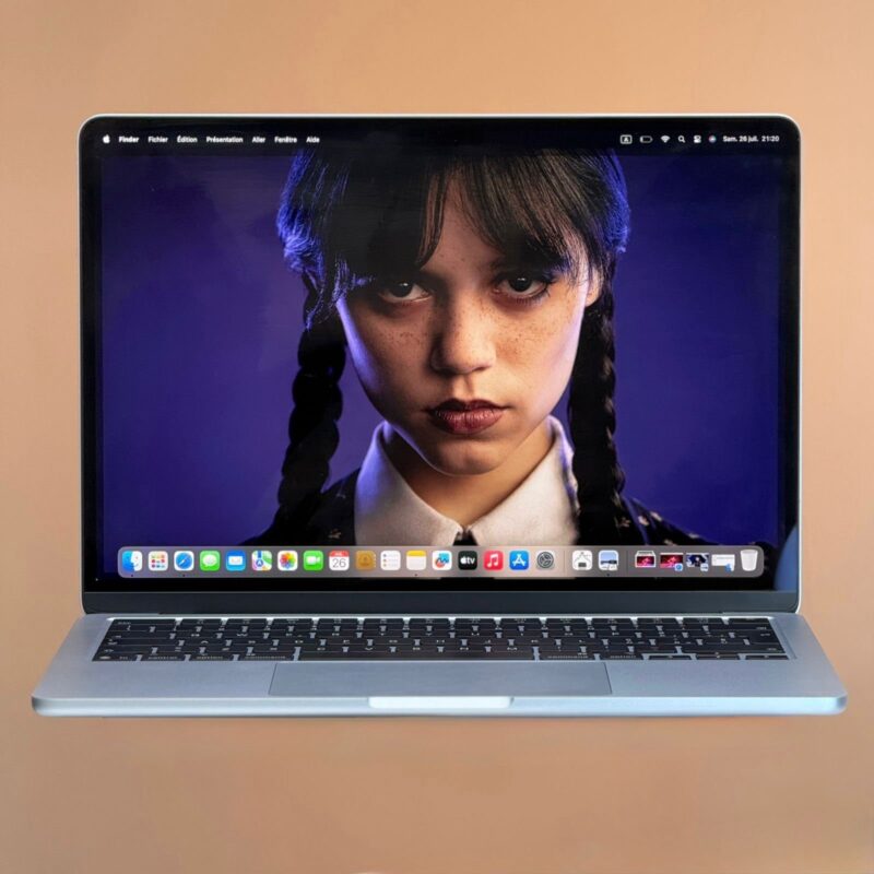 MACBOOK AIR M4 13inch – Image 1