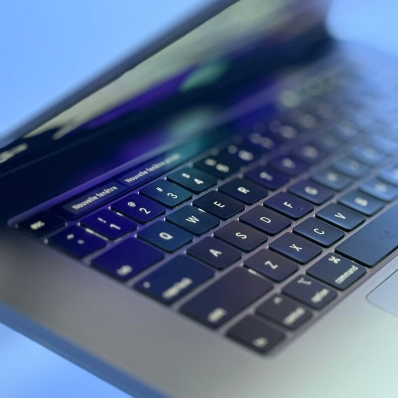 MacBook  pro 2019 16 inch i7 – Image 6