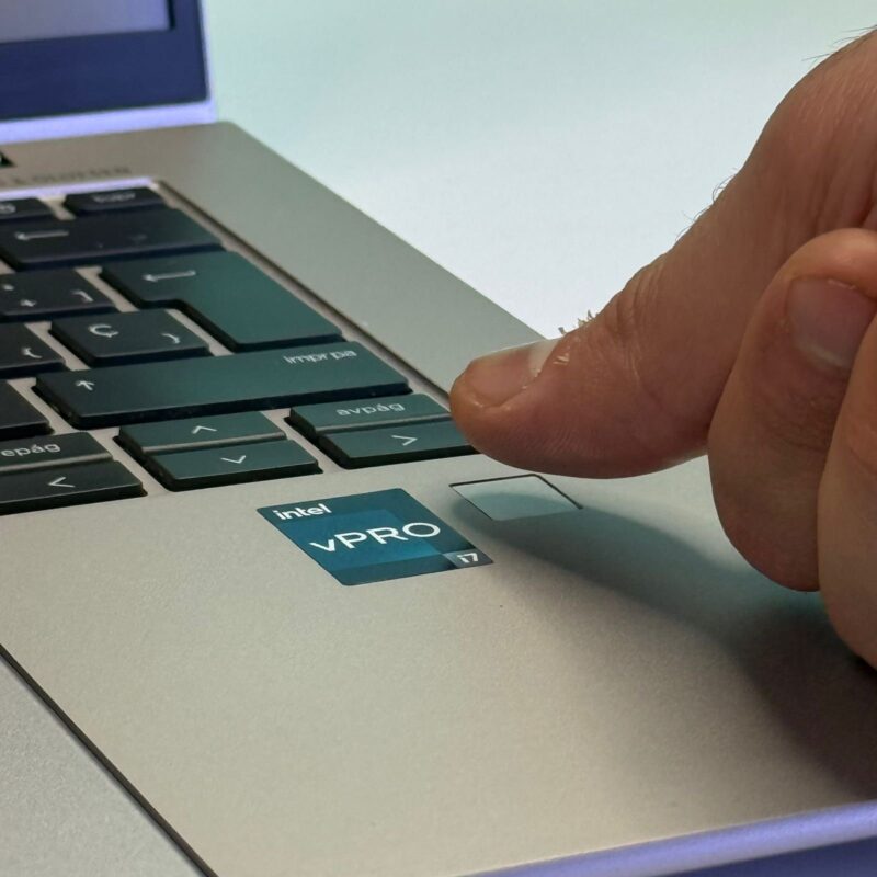 HP ZBOOK FIREFLY 14 G9 – Image 8