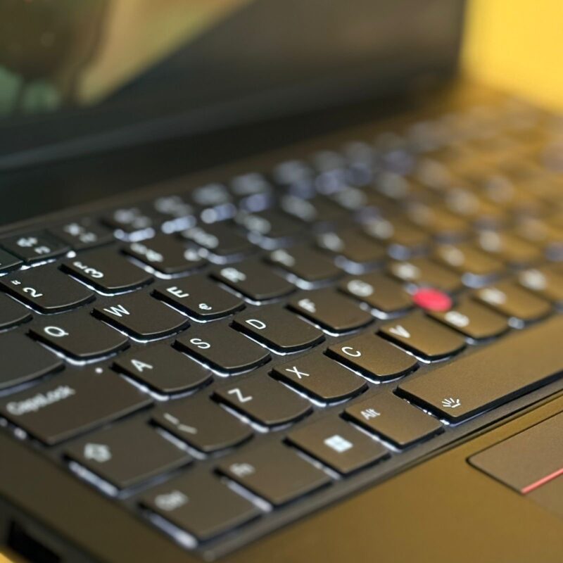 THINKPAD L14 GEN 4 – Image 7