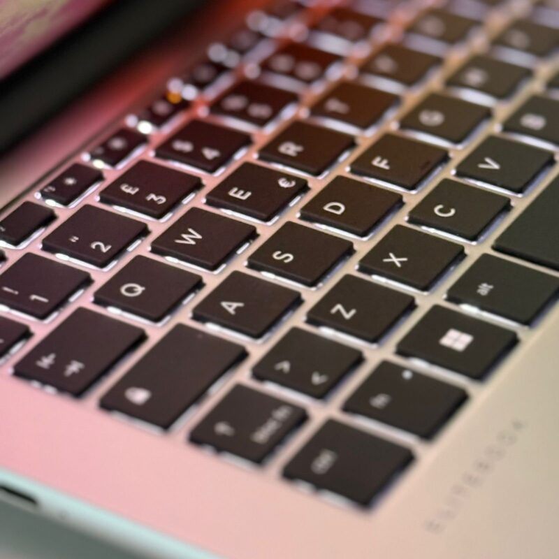 HP ELITEBOOK 840 G9 – Image 8