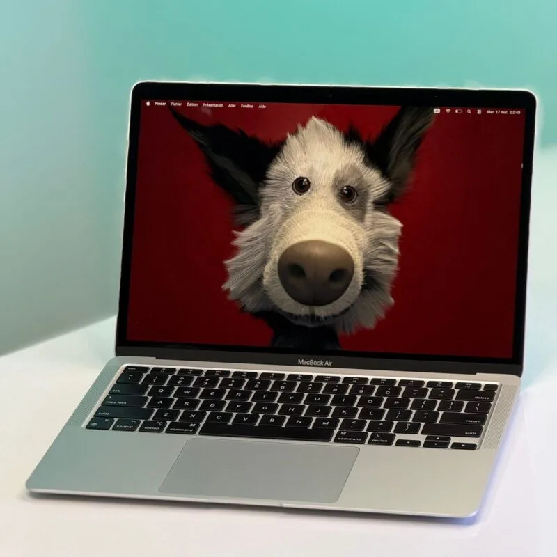Apple MacBook Air 13" M1 – L'Équilibre Parfait entre Mobilité & Performance Apple Silicon – Image 6