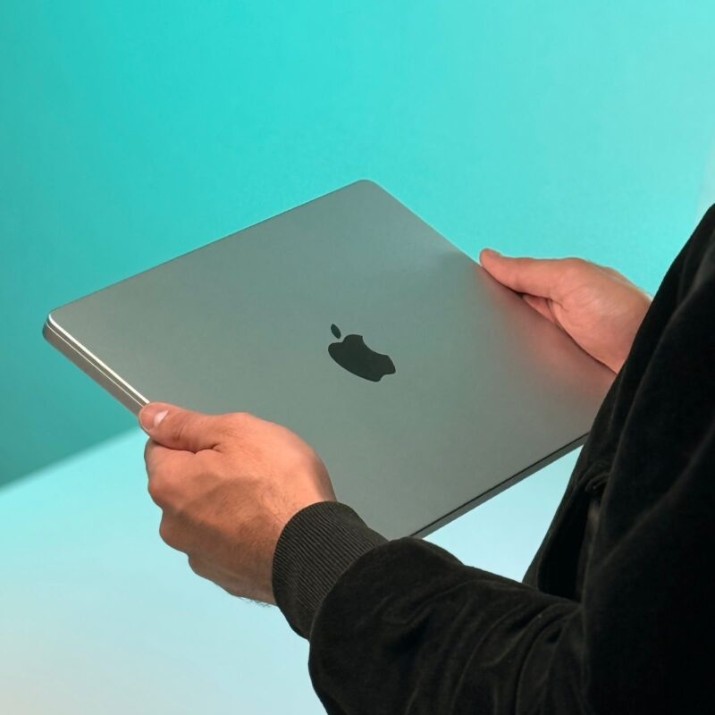 MacBook Pro m3 – Image 10