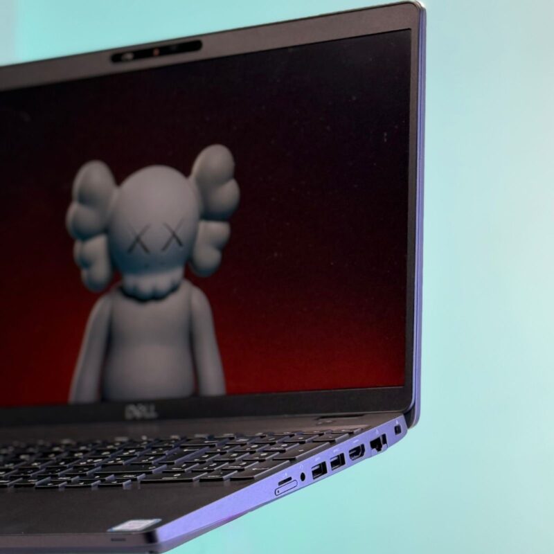 DELL LATITUDE  5500 – Image 4