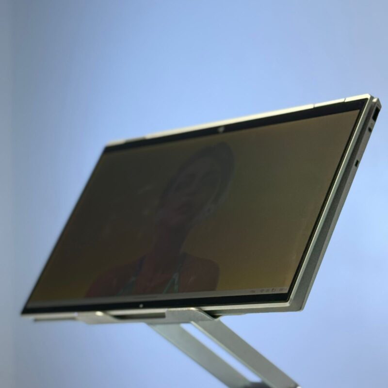 HP ELITEBOOK 1040 G8 – Image 9