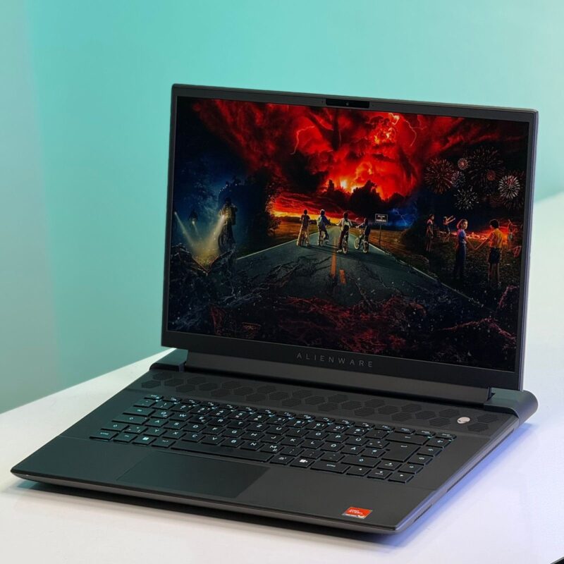 ALIENWARE M16 R1 – Image 6