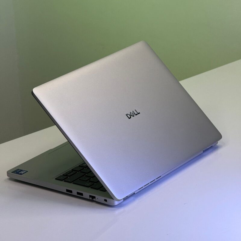 DELL PRO 14 (2026) – Image 11