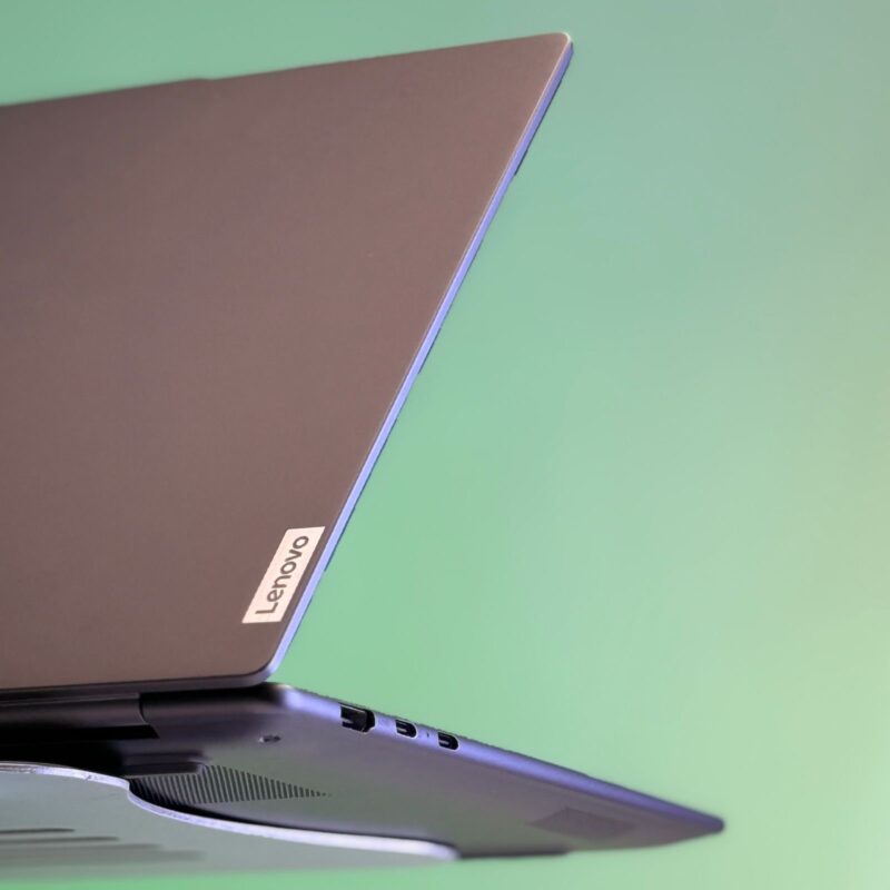 LENOVO YOGA PRO 7  AMD – Image 9