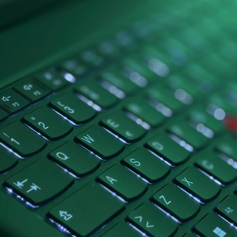 THINKPAD L14 GEN 6 – Image 8