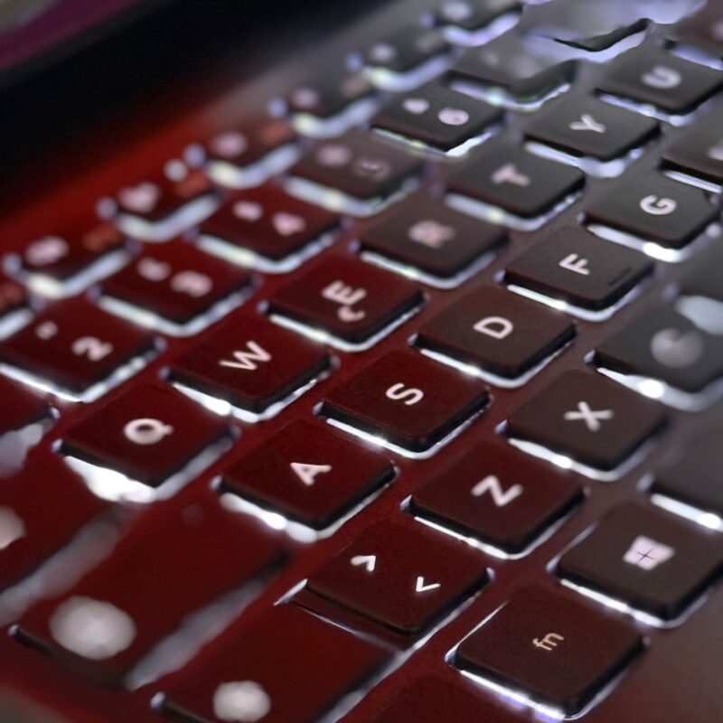 DELL LATITUDE  5500 – Image 7