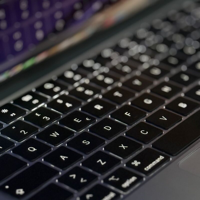 MACBOOK AIR M4 13inch – Image 7