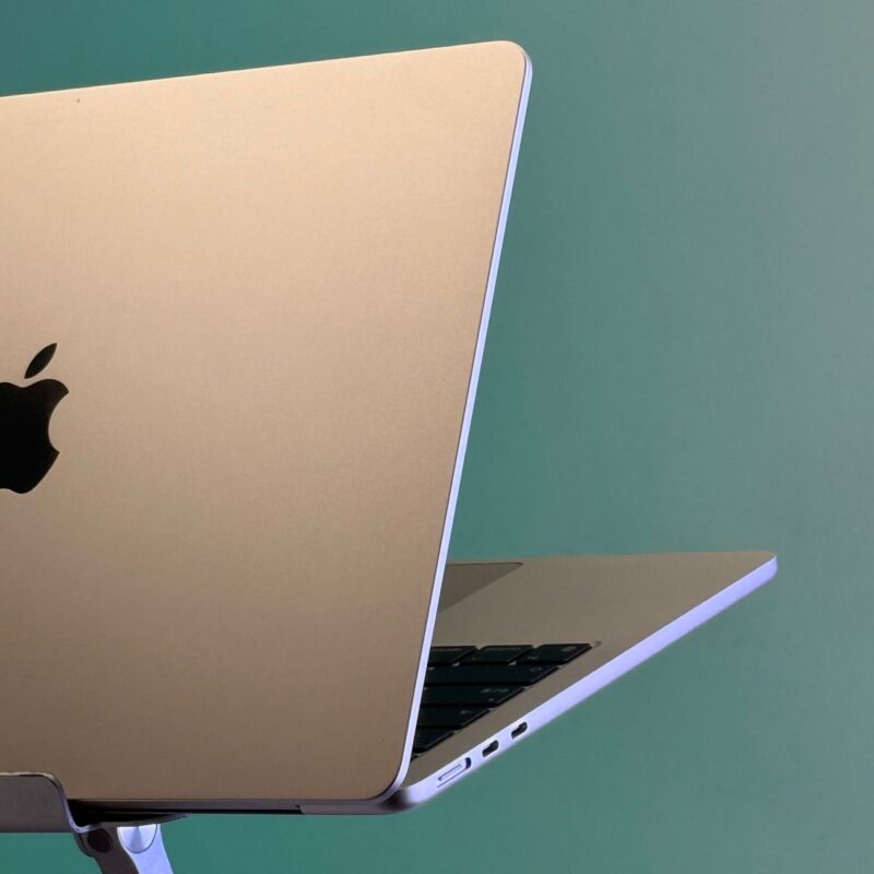 MACBOOK AIR M3 – Image 10