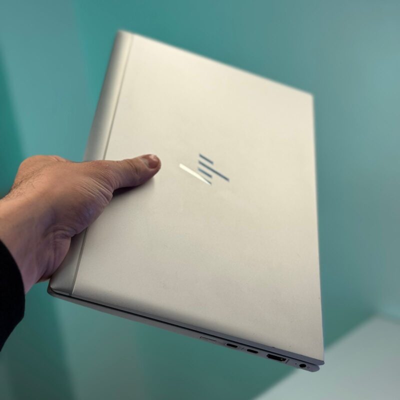 HP Elitebook 830 g8 – Image 10