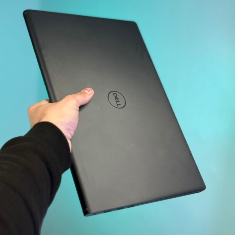 DELL VOSTRO 3520 – Image 10