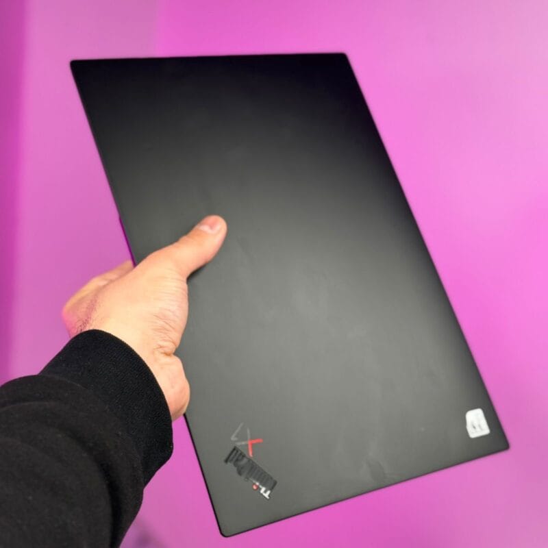 THINKPAD X1 CARBON GEN 11 – Image 12