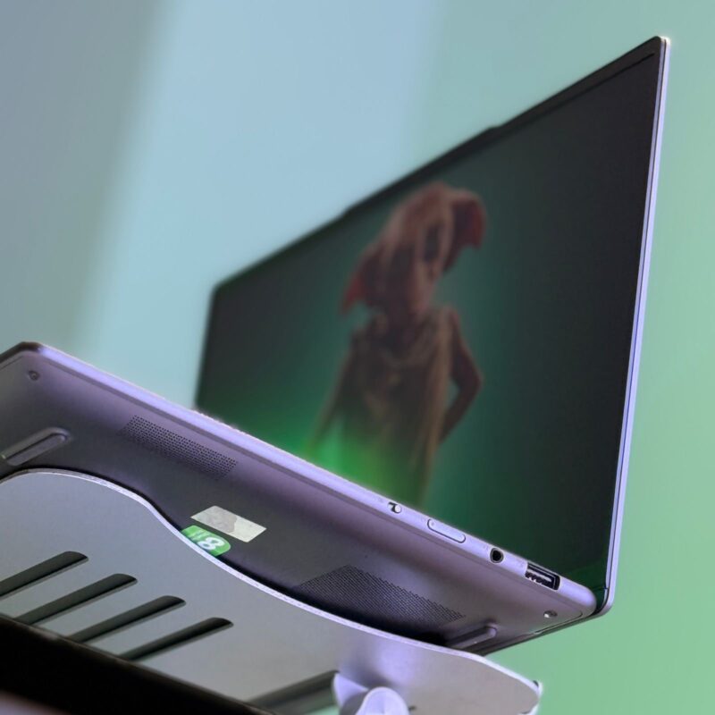 LENOVO YOGA PRO 7  AMD – Image 4