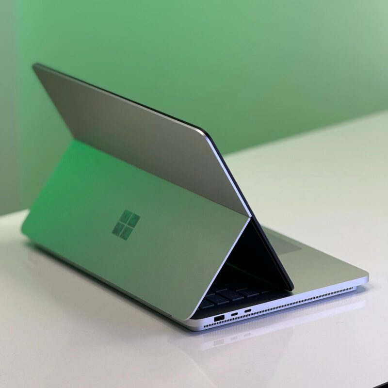 SURFACE  LAPTOP  STUDIO  2 (NEUF) – Image 11