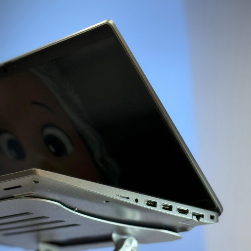 DELL LATITUDE 5530 – Image 4