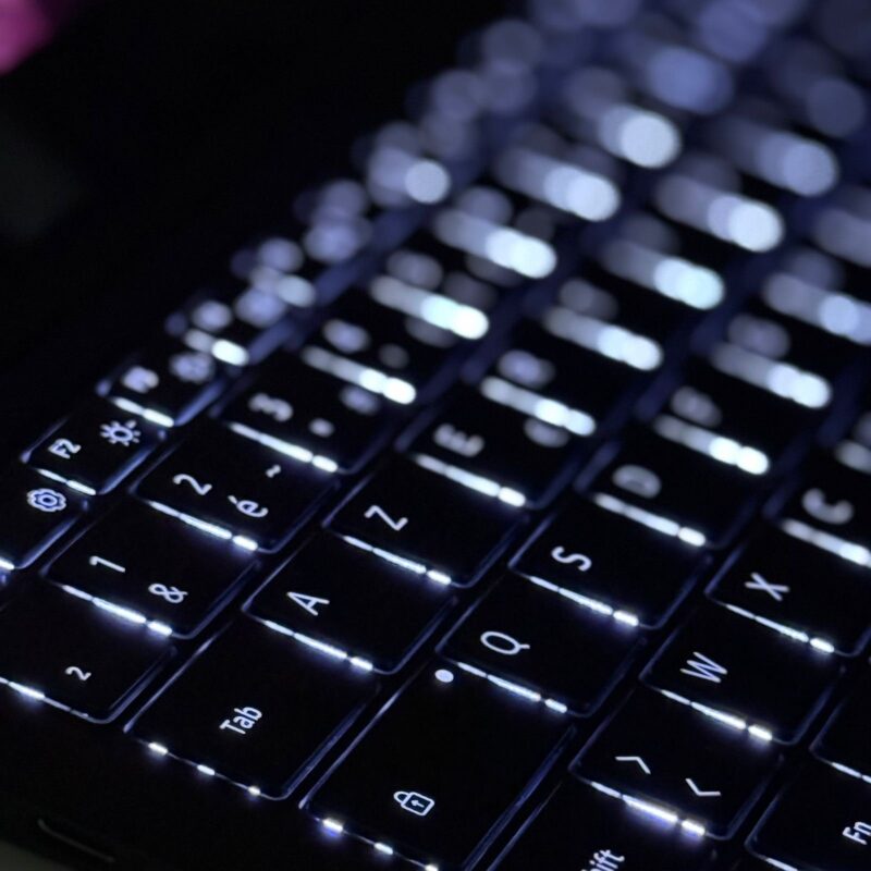 Samsung Galaxy Book2 Pro – Image 8