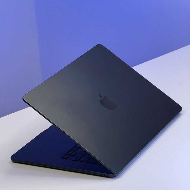 MACBOOK AIR M2 15 – Image 10