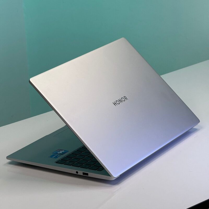 HONOR MAGICBOOK 16 – Image 10
