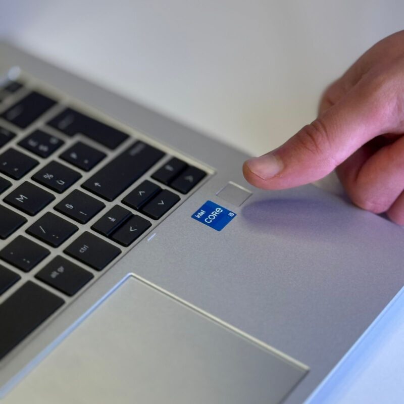 HP ELITEBOOK 1040 G10 – Image 10