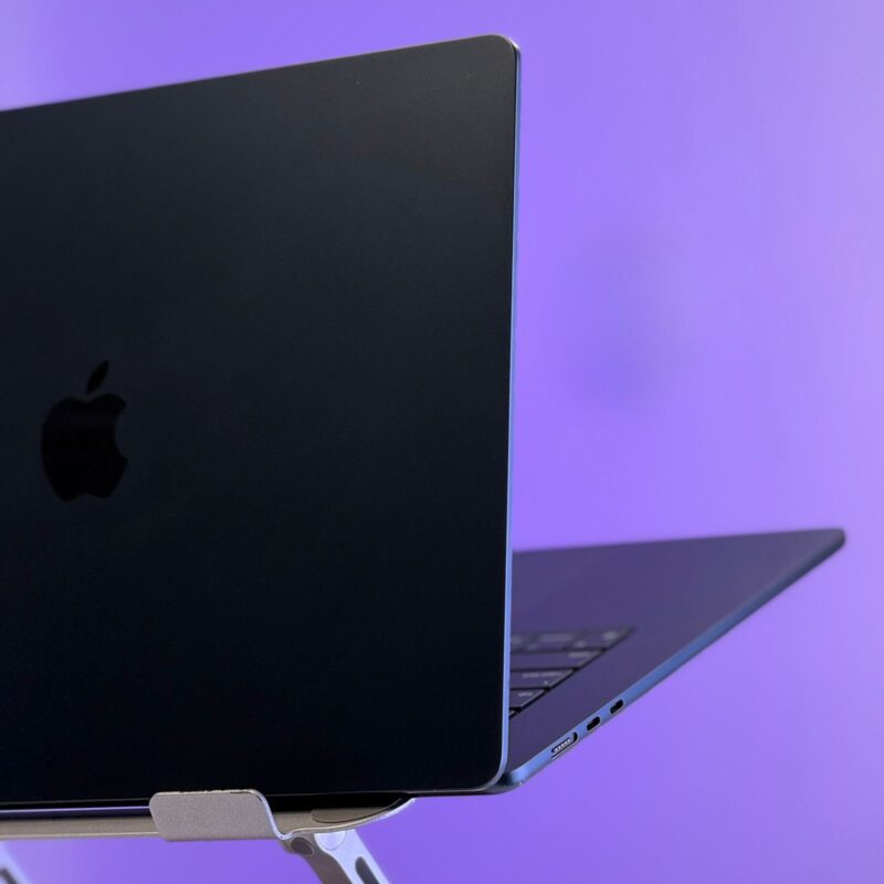 MACBOOK AIR M2 15 – Image 9