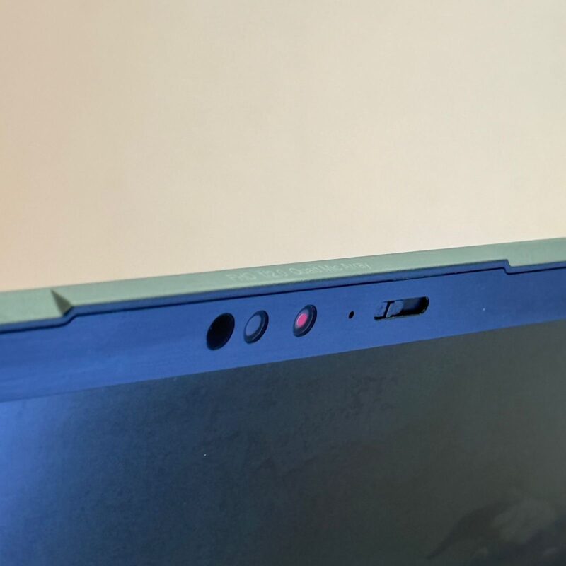 THINKPAD X1 CARBON GEN 10 i7 – Image 7