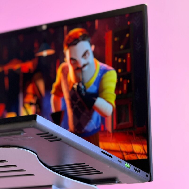 RAZER BLADE 17 – Image 4