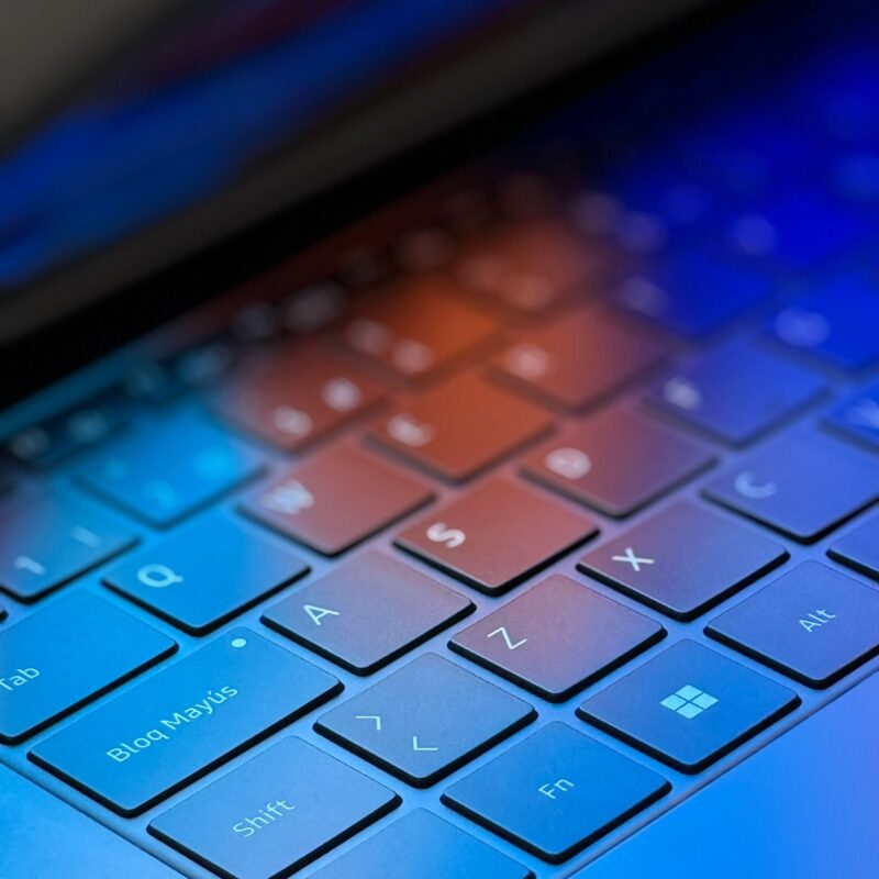 Samsung Galaxy Book3 Pro 360 - L'Excellence
Dynamic AMOLED 2X & Mobilité Premium – Image 10