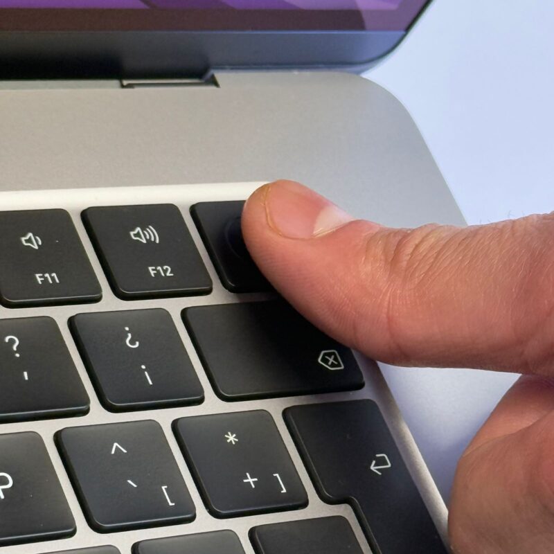 Apple MacBook Air 15" M3 – La Puissance & l'Élégance Grand Format 2026 – Image 7