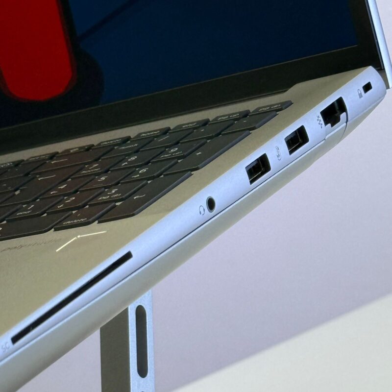 HP ZBook Fury 16 G11 – La Station de Travail Mobile Ultime & Performance HX 2026 – Image 5