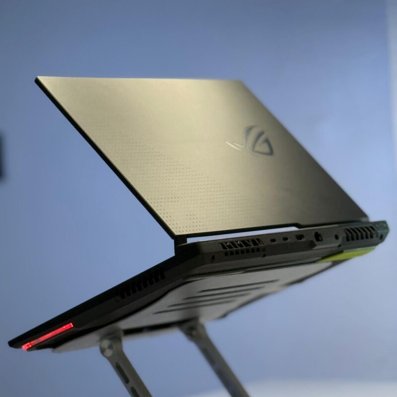 ASUS ROG Strix G15 (G513RM) – Image 6