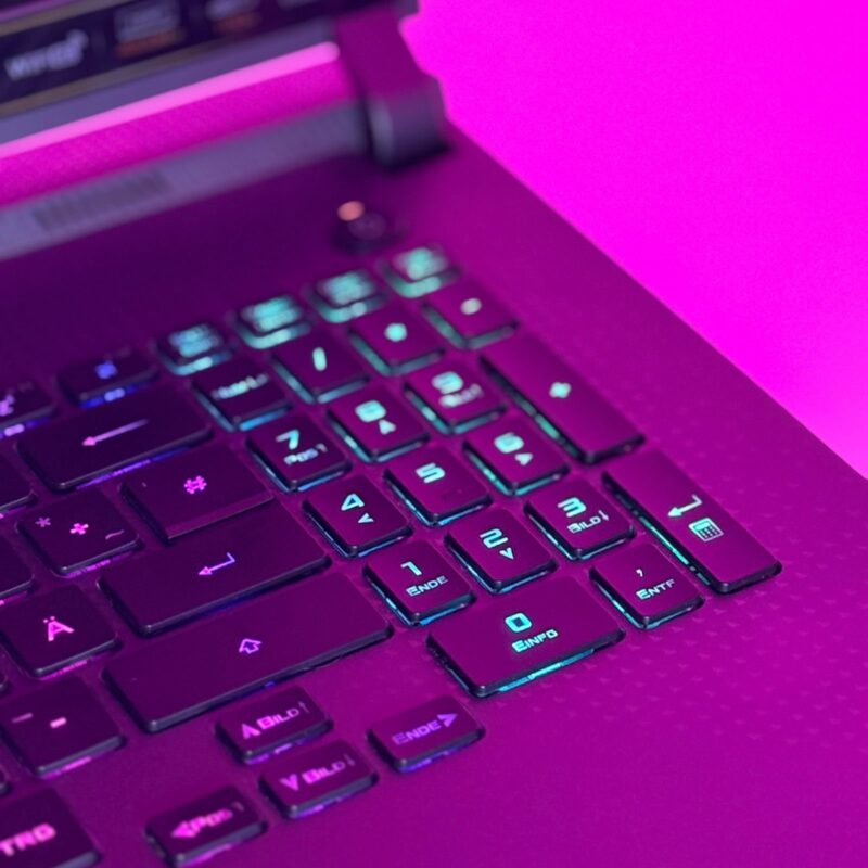 ASUS ROG STRIX G17 G713P RYZEN 9 – Image 7
