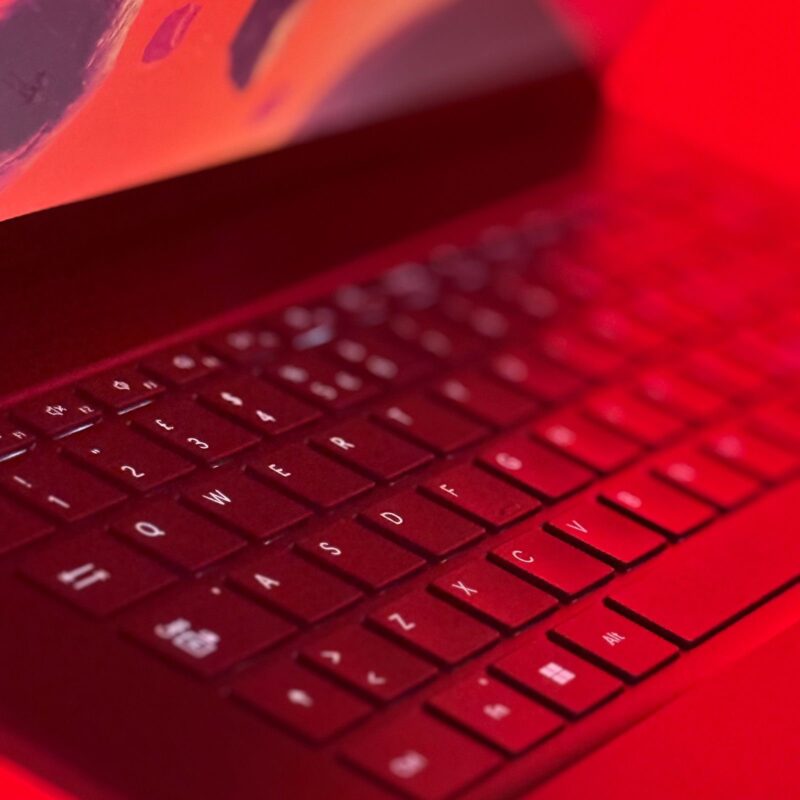 SURFACE LAPTOP 4 – Image 8