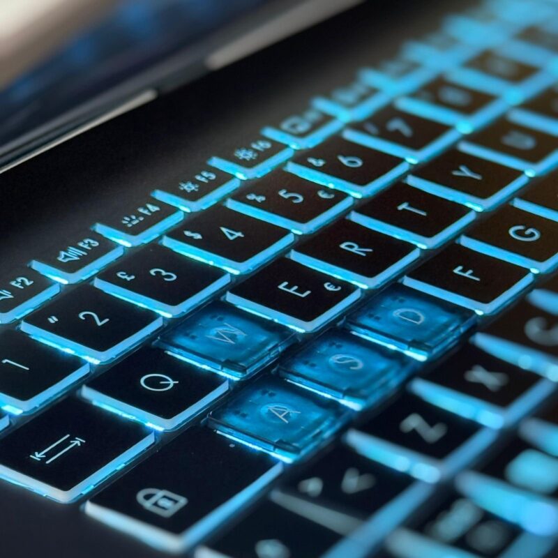 ASUS VIVOBOOK 16 (gaming) – Image 8