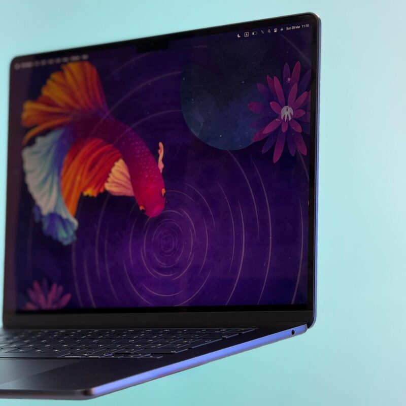 MACBOOK AIR M4 15 inch – Image 4