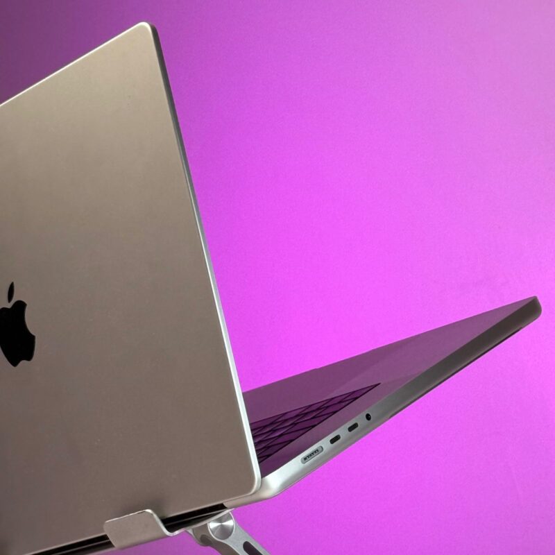 Macbook Pro m1 Max – Image 4