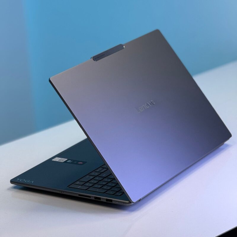 Lenovo Yoga Pro 16 IAH10 Aura Edition – Image 11