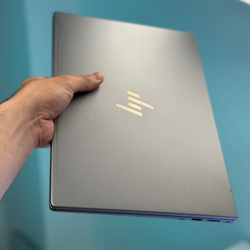 HP ZBook 8 G1ak 14 – Image 13