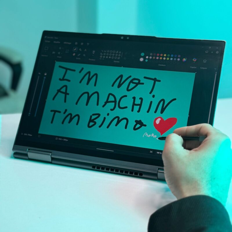 ThinkPad X1 Yoga Gen 8 – Image 9