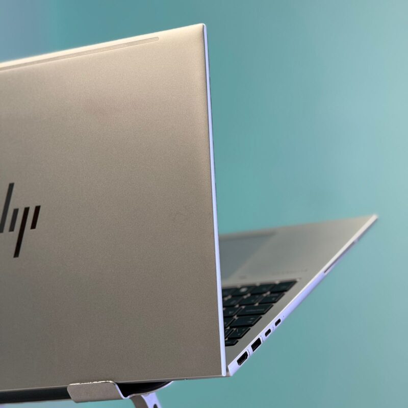 HP EliteBook 860 16 inch G10 – Image 10