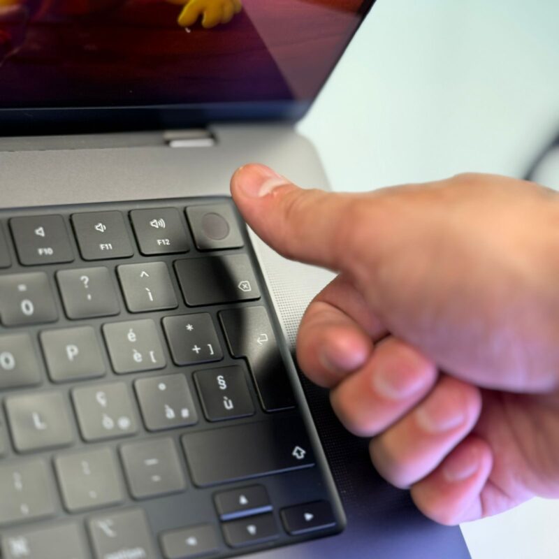 MacBook M3 Pro 16" (Late 2023) – Image 7