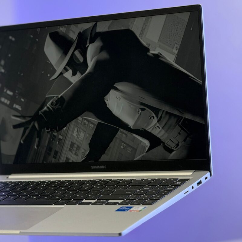 Samsung Galaxy Book2 (750XED) – Image 4