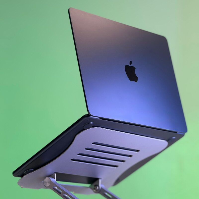 MacBook Air 13" M2 – Image 10