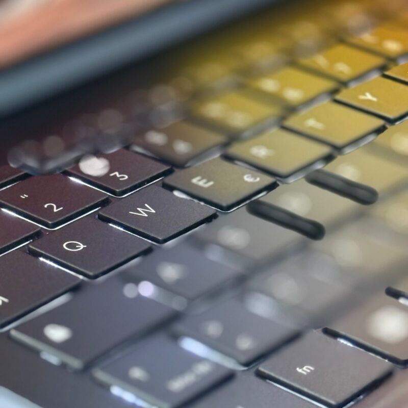 HP Elite Dragonfly 13.5 G3 – Image 9