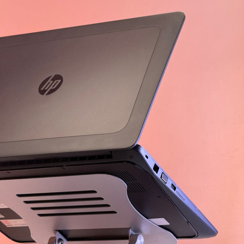 HP ZBook 15 G3 – Image 10