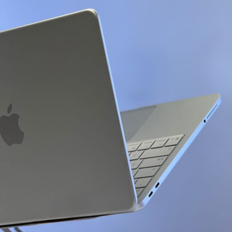 MACBOOK NEO SILVER - Image 8